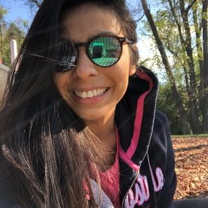 Meet your Posher, Karen